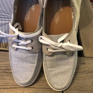 Toms boat shoes size 8.5 great condition